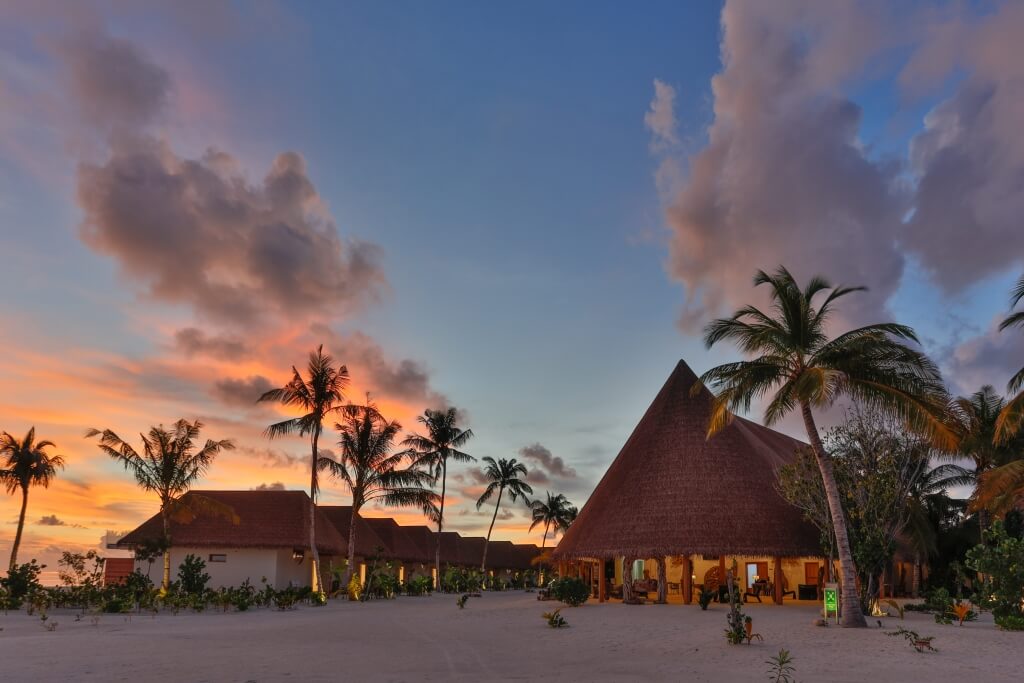 Cinnamon Velifushi Maldives - Reception 1